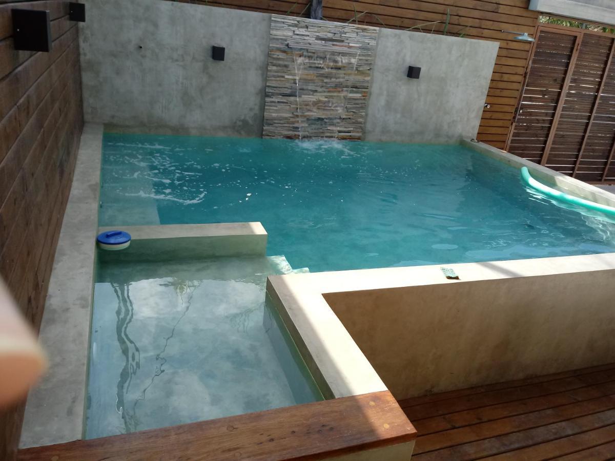 Vila Casa Da Familia Nova Viçosa Exteriér fotografie